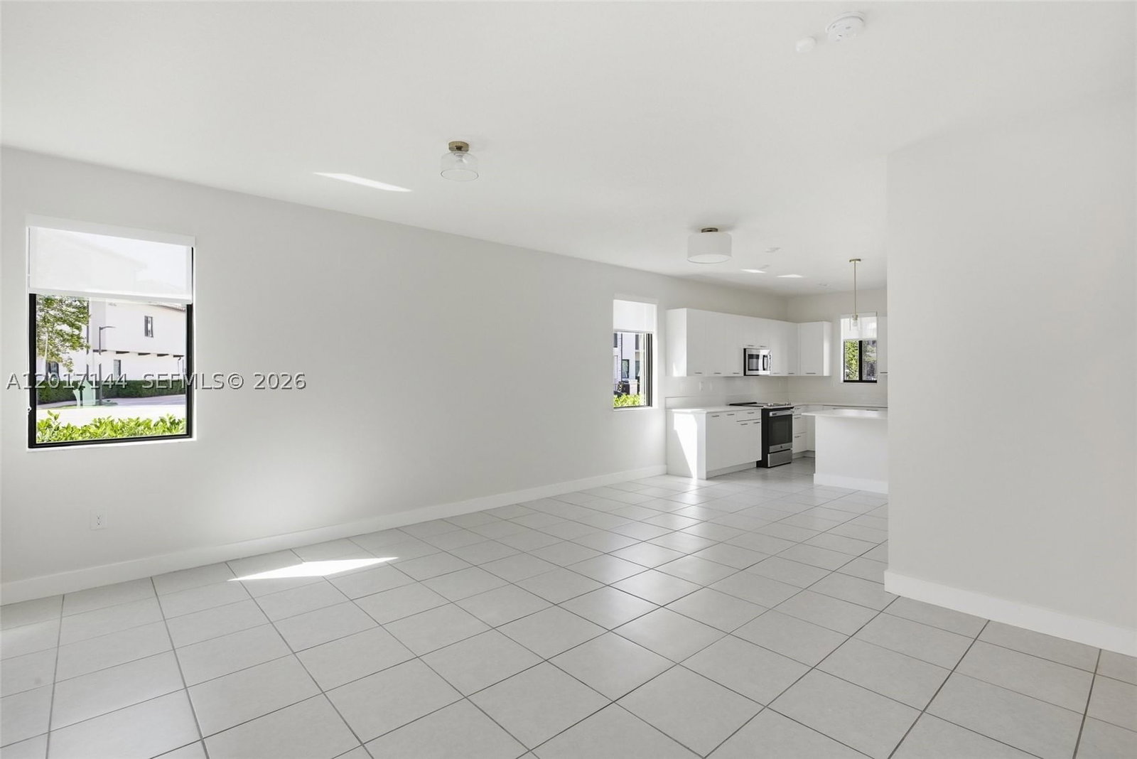 Real estate property located at 4426 83rd Pkwy, Miami-dade, Downtown Doral, Doral, FL