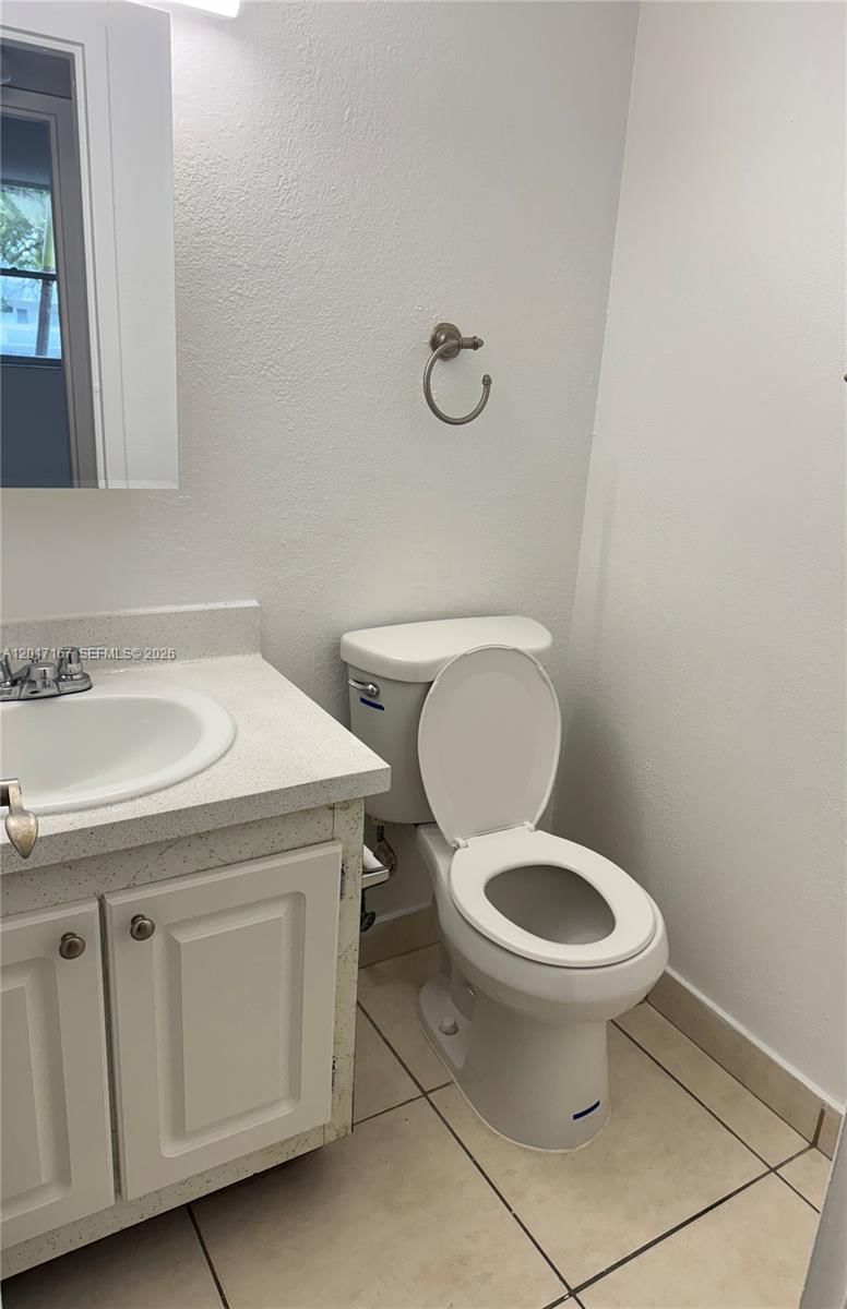 Real estate property located at 1470 125th Ter #205, Miami-dade, Three Horizons North Cond, North Miami, FL
