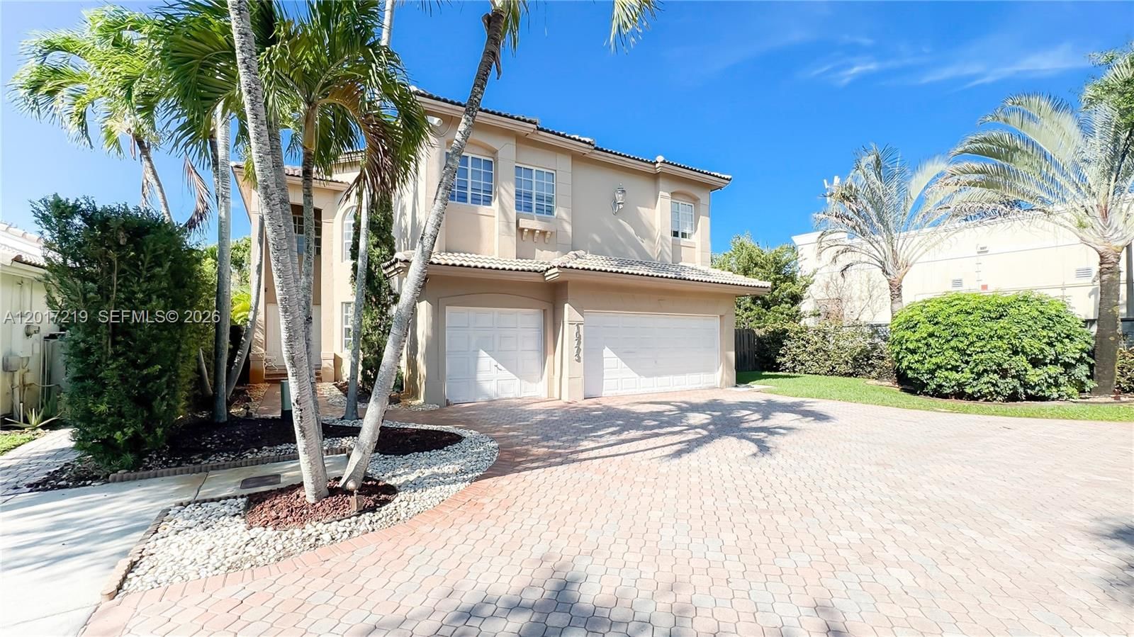Real estate property located at 10773 73rd Ter, Miami-dade, Doral Isles St Croix, Doral, FL