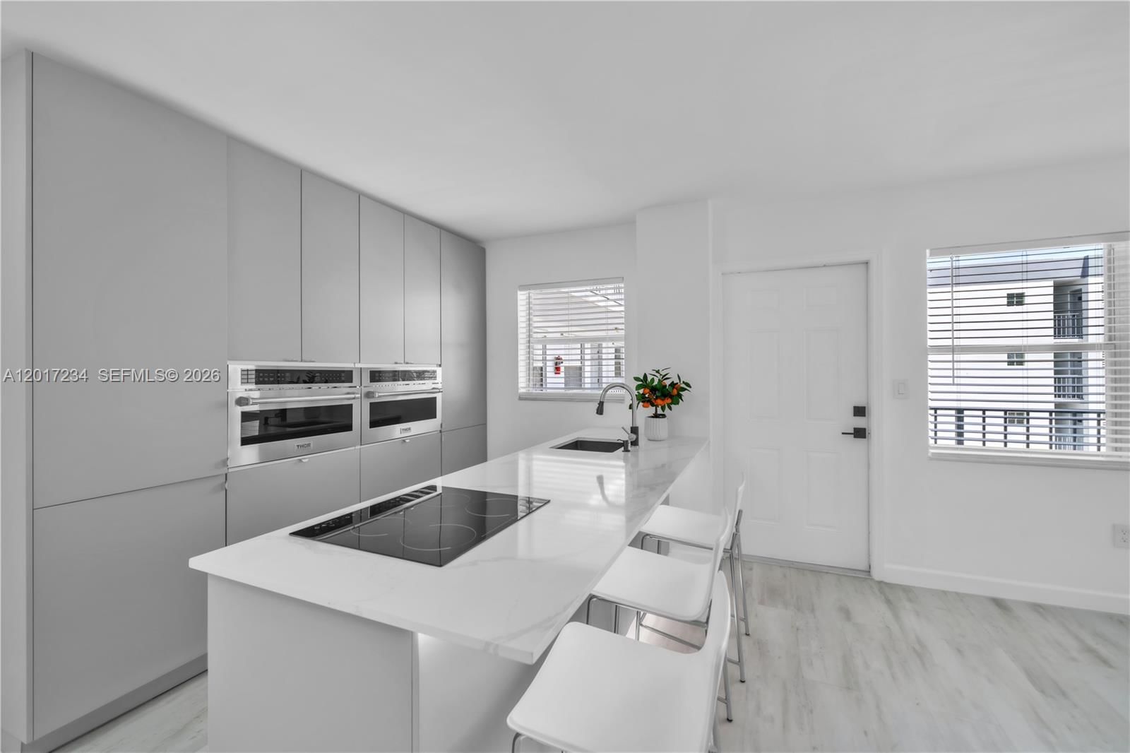Real estate property located at 1720 Jefferson St #511, Broward, Sun Haven Towers Condo, Hollywood, FL