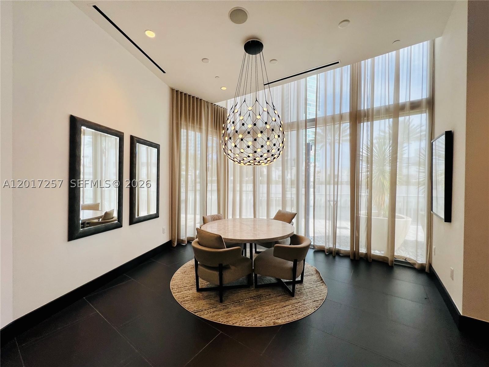 Real estate property located at 851 1st Av #2808, Miami-dade, Paramount Miami World Cent, Miami, FL
