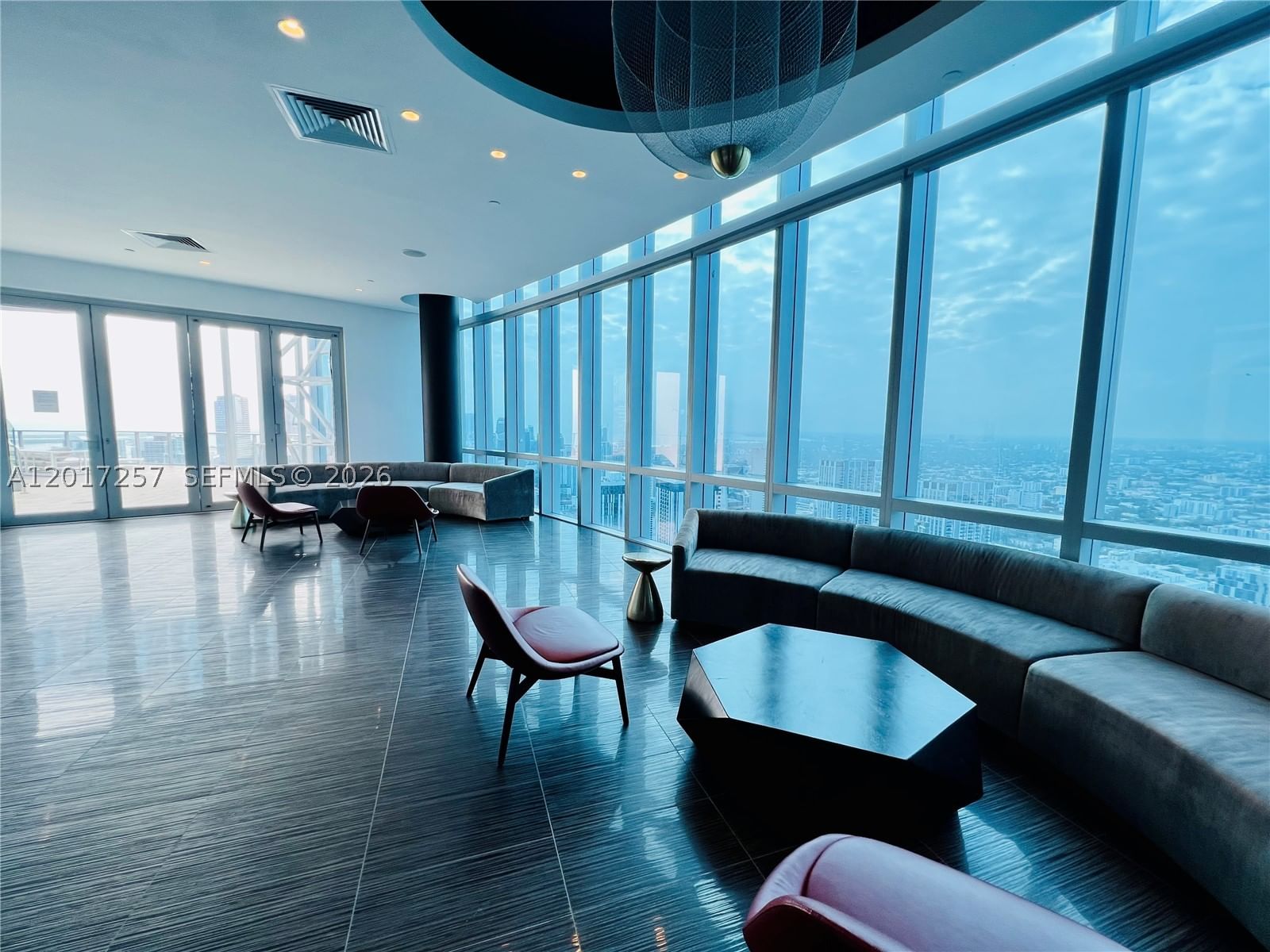Real estate property located at 851 1st Av #2808, Miami-dade, Paramount Miami World Cent, Miami, FL