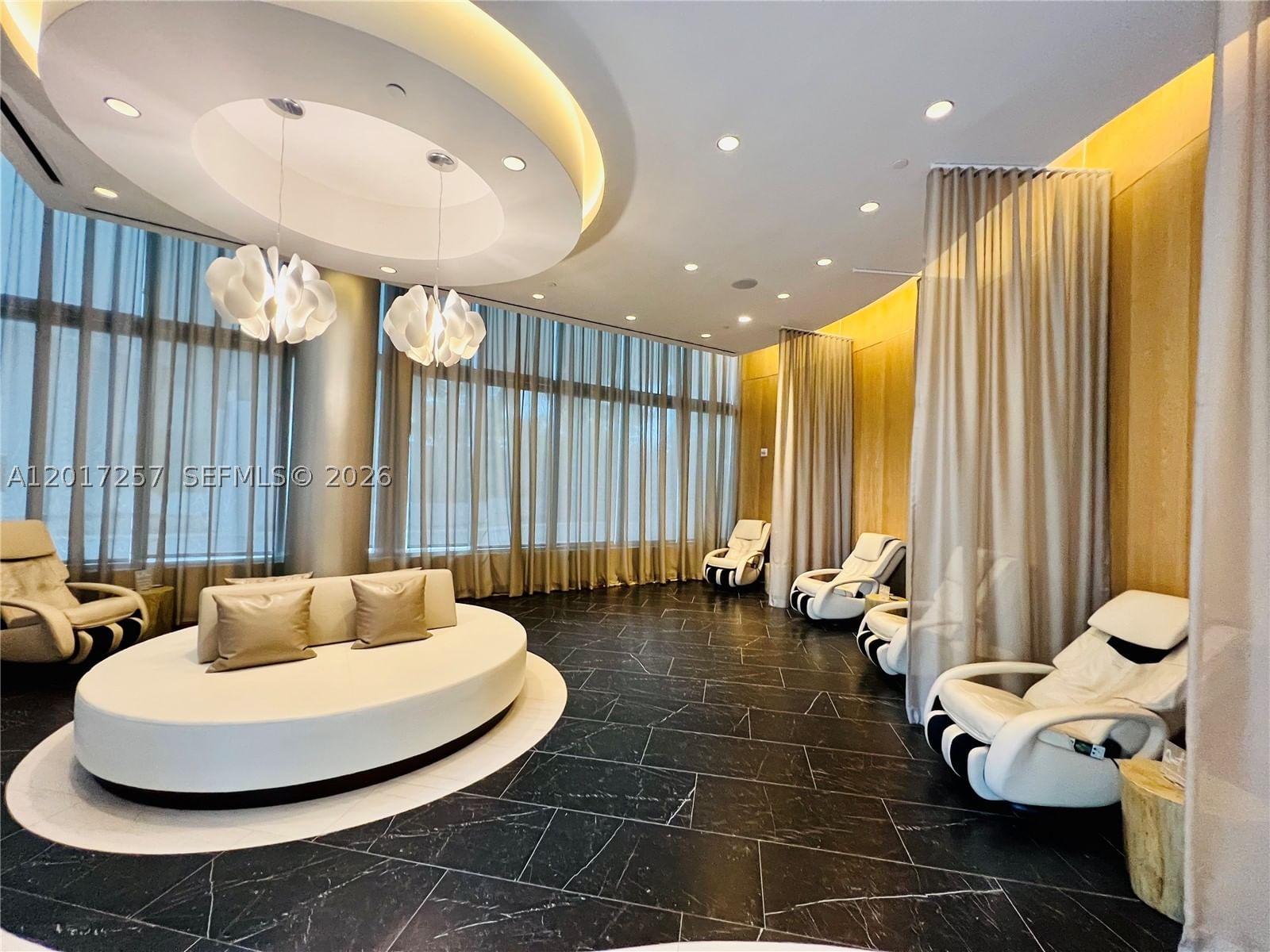 Real estate property located at 851 1st Av #2808, Miami-dade, Paramount Miami World Cent, Miami, FL