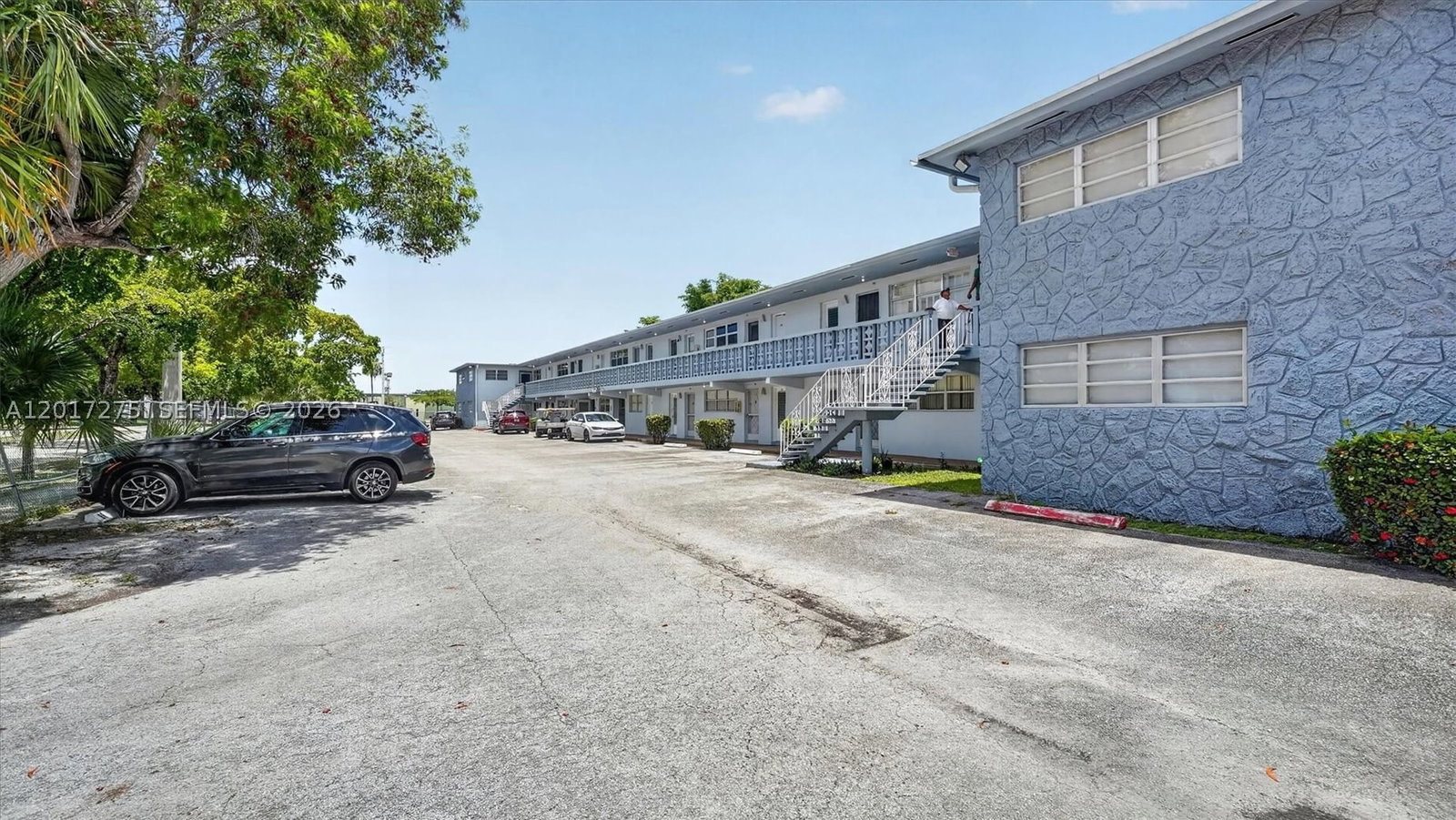 Real estate property located at 300 191st St #219, Miami-dade, Star Lake Estates No 2 Co, Miami, FL
