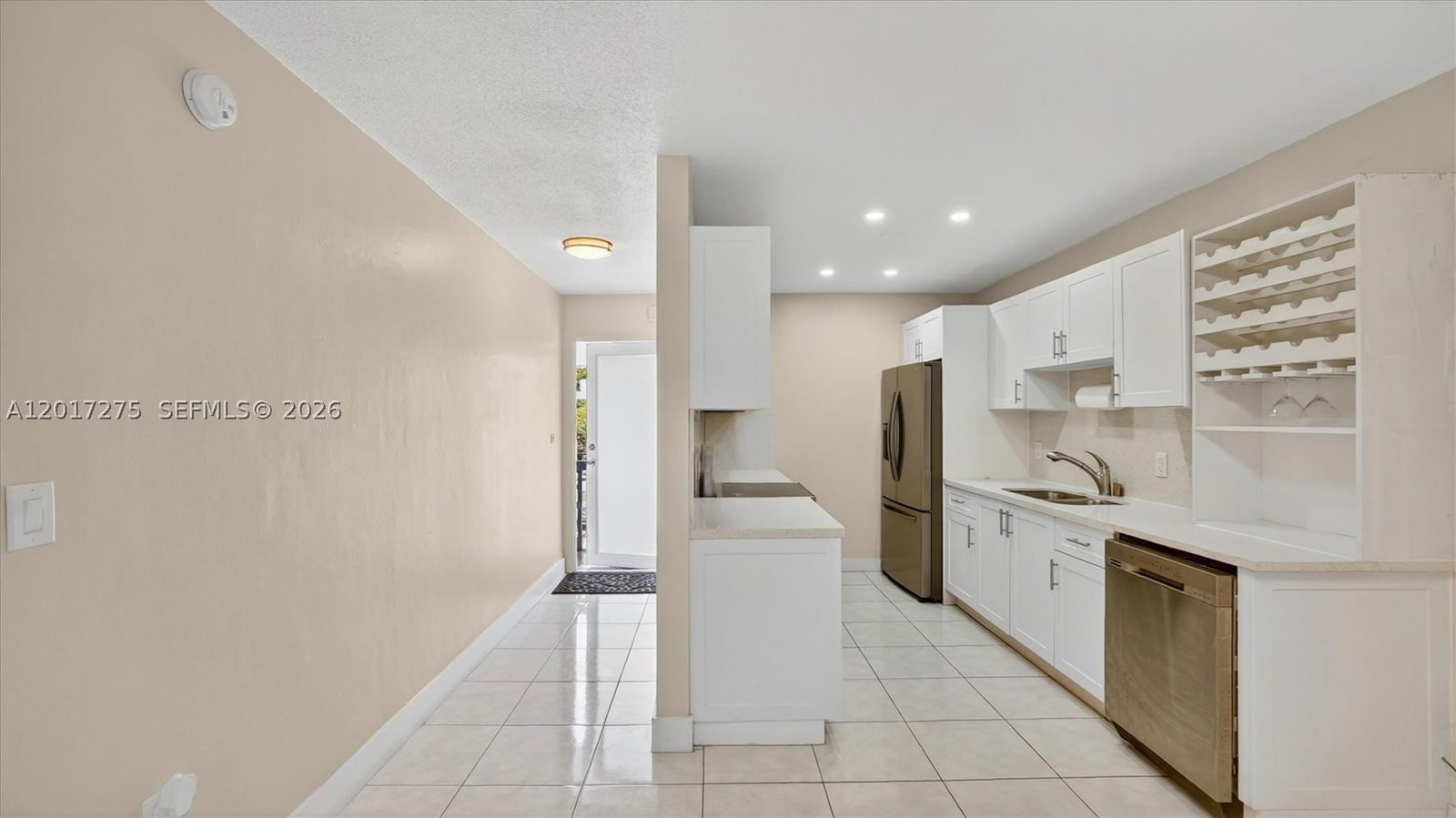 Real estate property located at 300 191st St #219, Miami-dade, Star Lake Estates No 2 Co, Miami, FL
