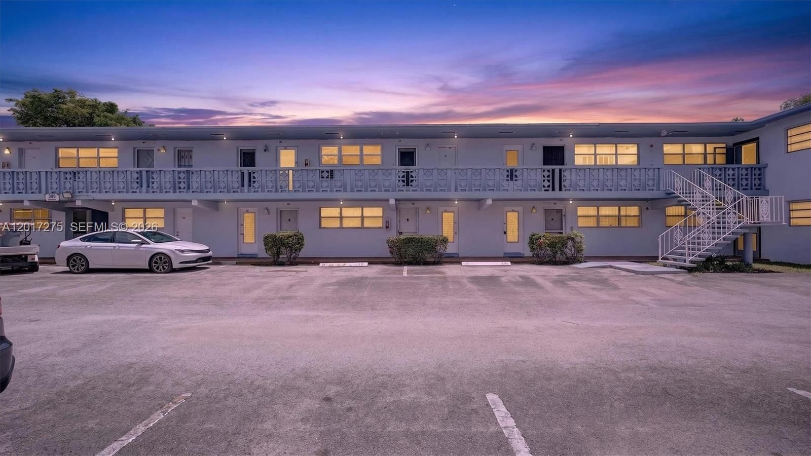 Real estate property located at 300 191st St #219, Miami-dade, Star Lake Estates No 2 Co, Miami, FL