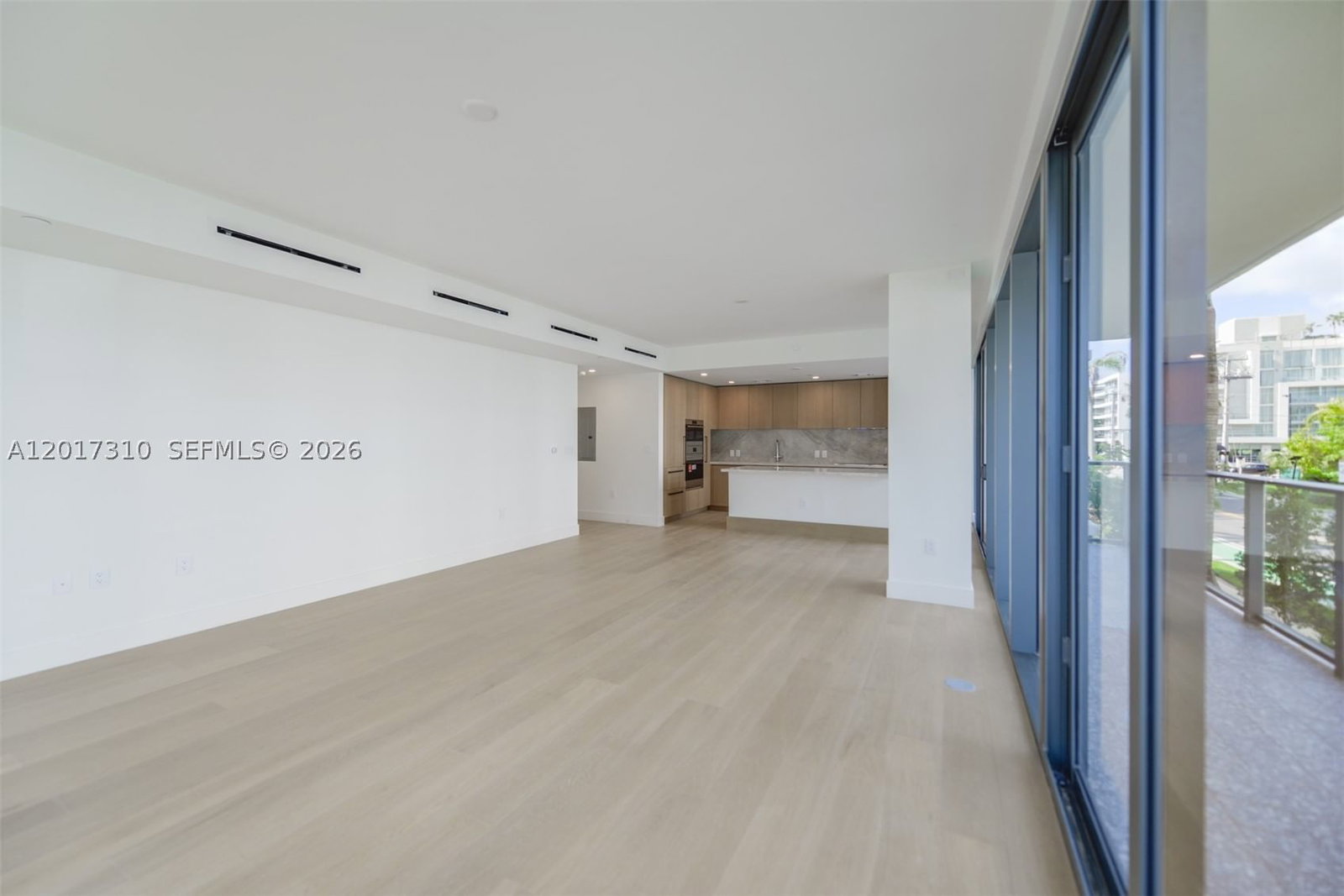 Real estate property located at 1177 Kane Concourse #204, Miami-dade, The Well, Bay Harbor Islands, FL
