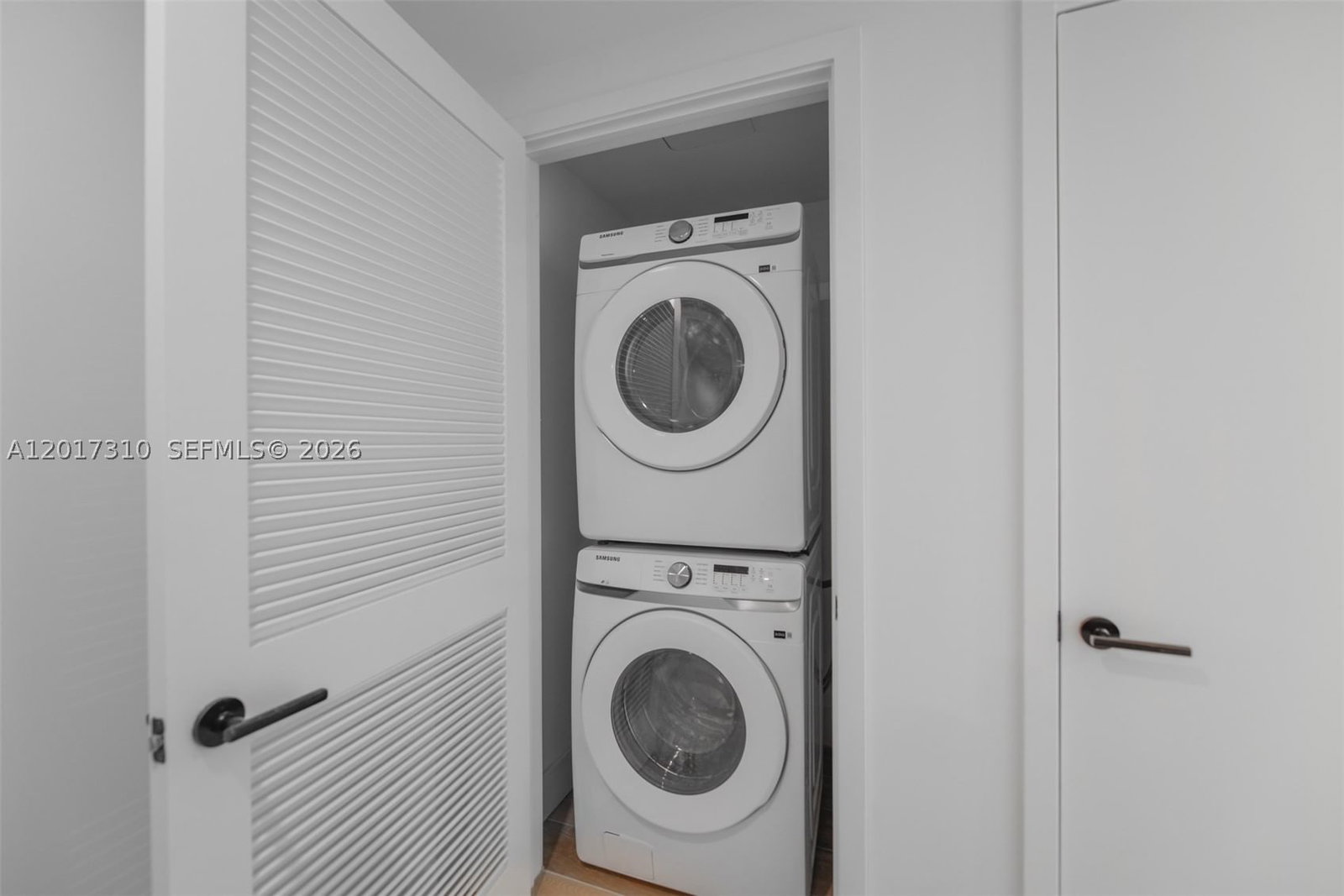 Real estate property located at 1177 Kane Concourse #204, Miami-dade, The Well, Bay Harbor Islands, FL