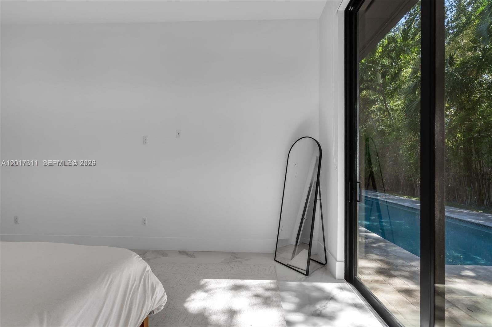Real estate property located at 1010 Genoa St, Miami-dade, Coral Gables Granada Sec, Coral Gables, FL