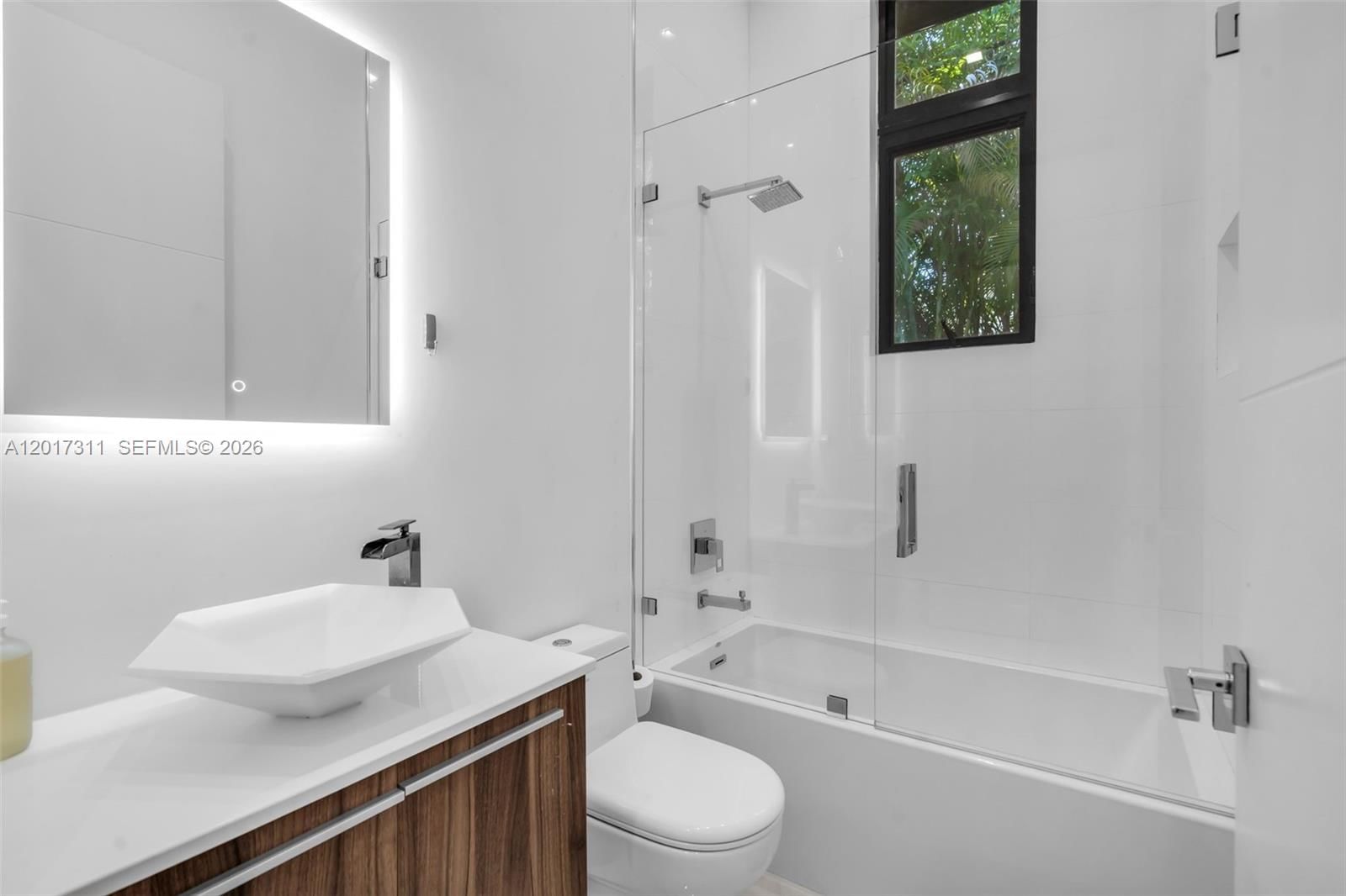 Real estate property located at 1010 Genoa St, Miami-dade, Coral Gables Granada Sec, Coral Gables, FL