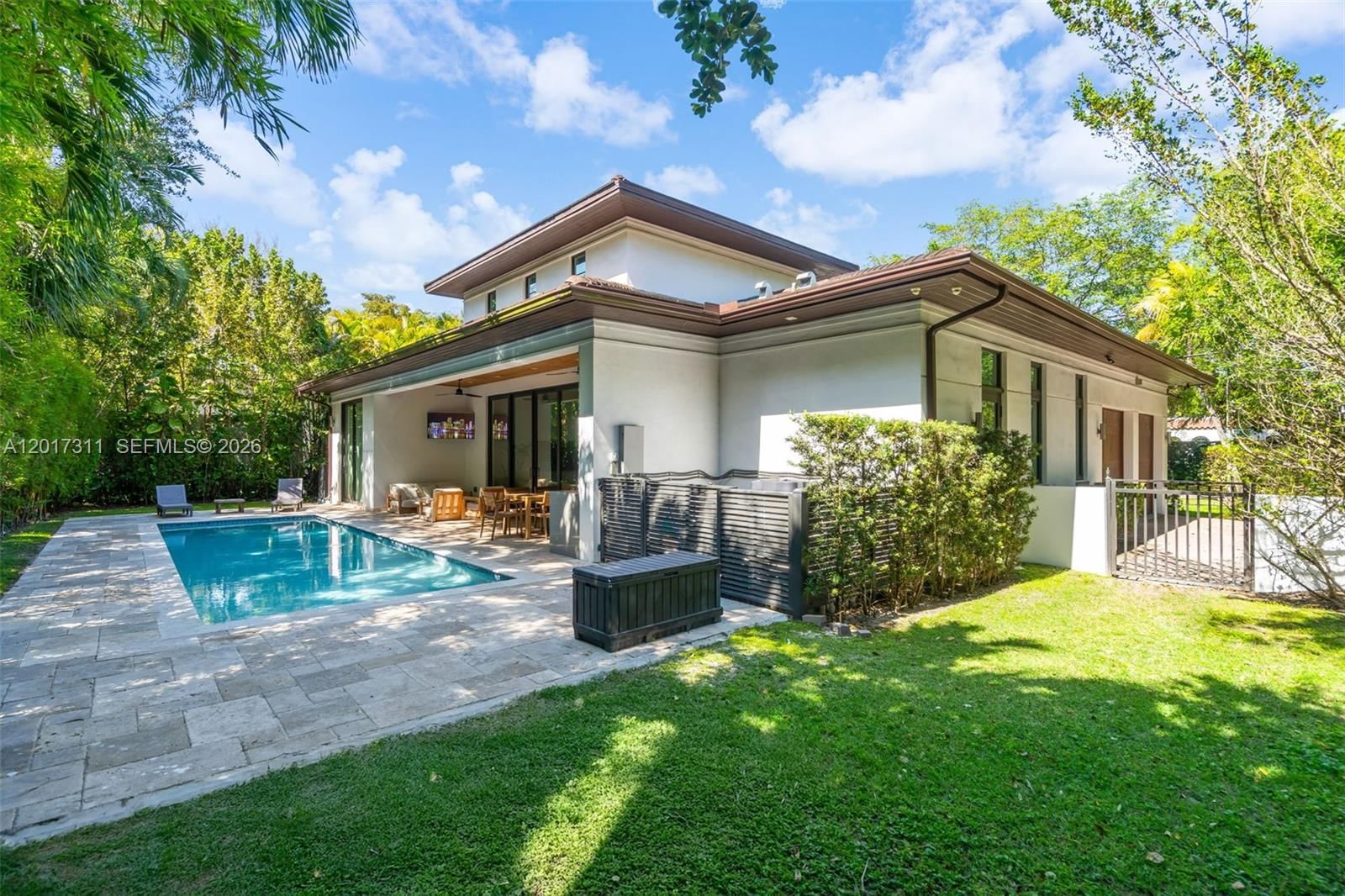 Real estate property located at 1010 Genoa St, Miami-dade, Coral Gables Granada Sec, Coral Gables, FL