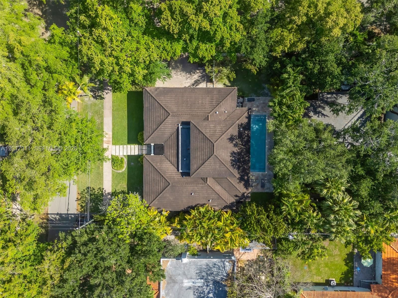 Real estate property located at 1010 Genoa St, Miami-dade, Coral Gables Granada Sec, Coral Gables, FL