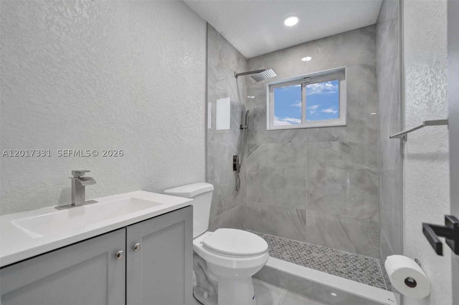 Real estate property located at 8400 7th St, Broward, Westview Sec One Part Two, Pembroke Pines, FL