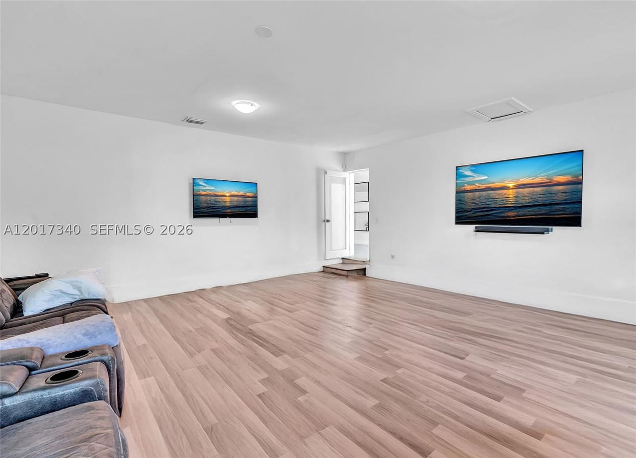 Real estate property located at 2001 122nd Rd, Miami-dade, San Souci Estates, North Miami, FL