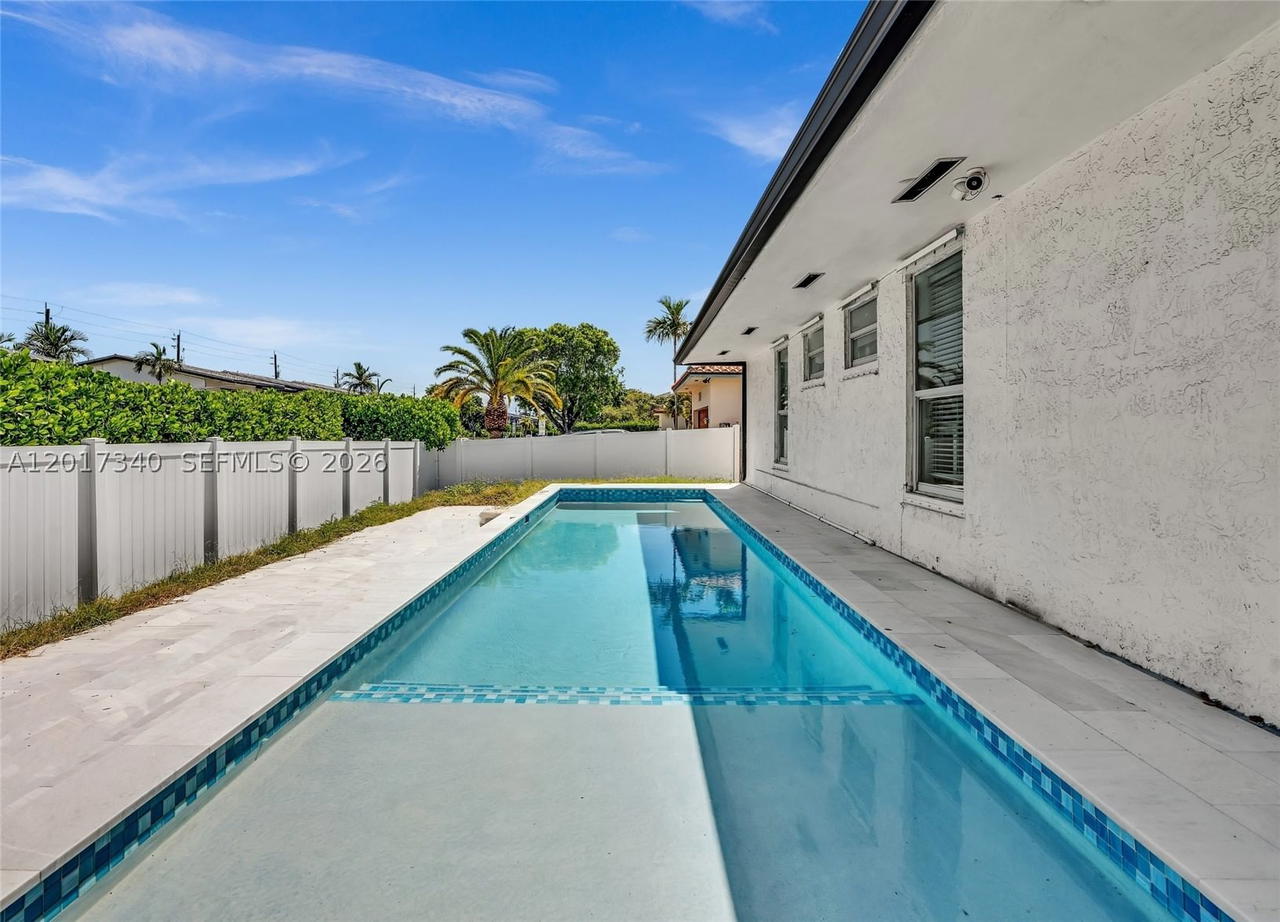Real estate property located at 2001 122nd Rd, Miami-dade, San Souci Estates, North Miami, FL