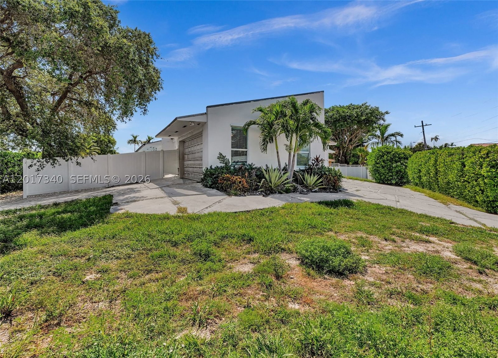 Real estate property located at 2001 122nd Rd, Miami-dade, San Souci Estates, North Miami, FL
