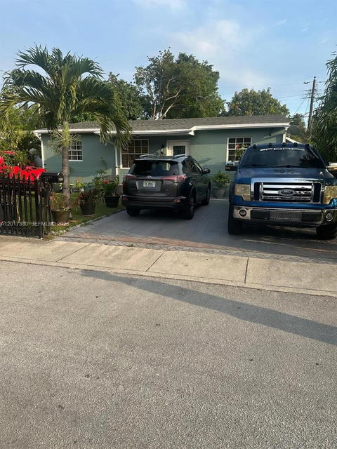 Real estate property located at 1560 154th St, Miami-dade, Washington Park, North Miami Beach, FL