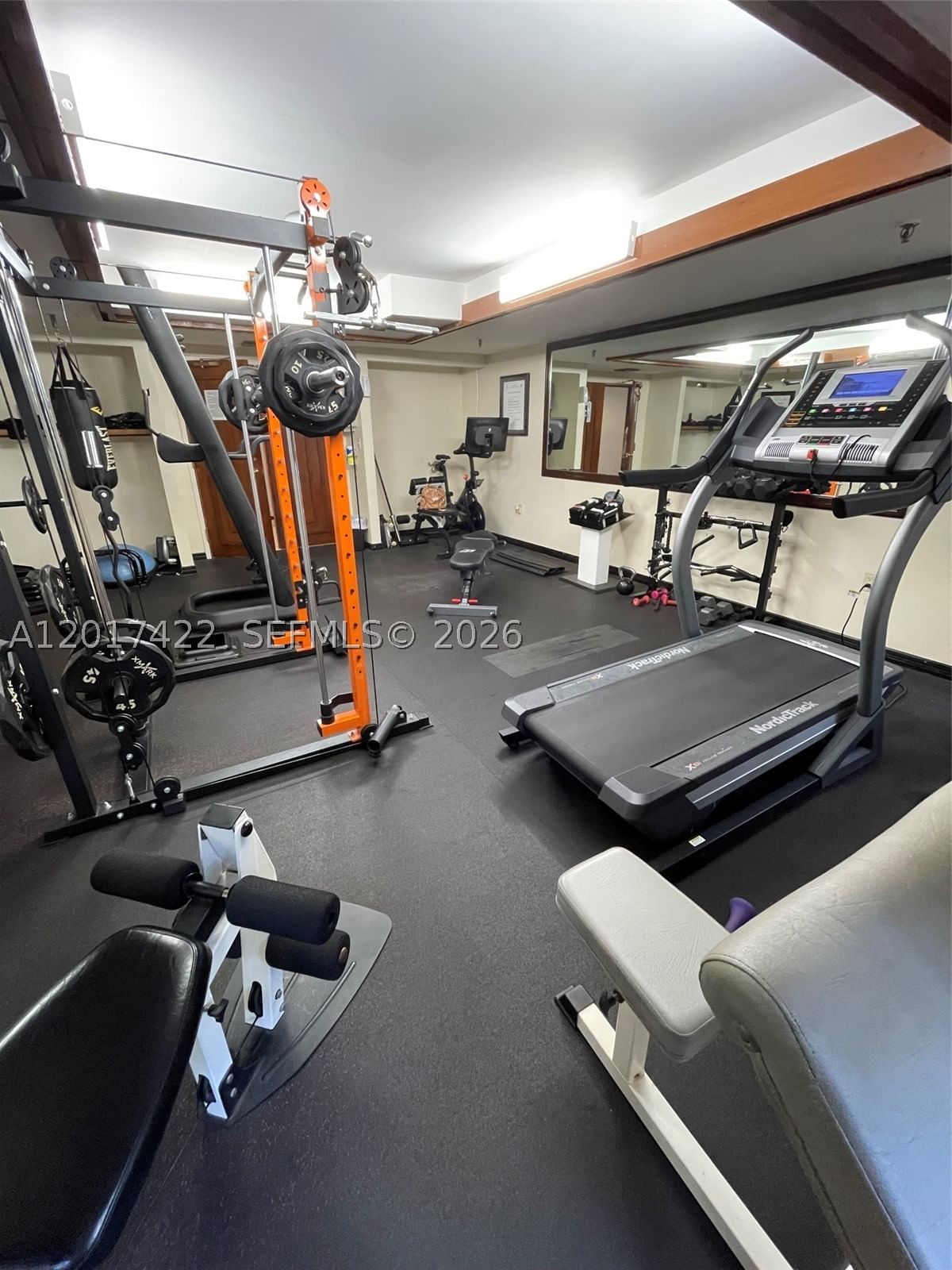 Real estate property located at 671 195th St #207-E, Miami-dade, Cedar Glenn Condo, Miami, FL