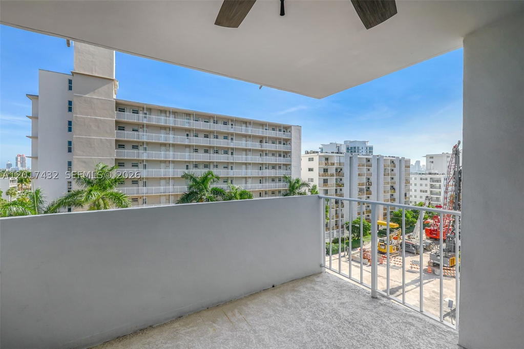 Real estate property located at 1331 Lincoln Rd #704, Miami-dade, Lincoln West Towers Condo, Miami Beach, FL