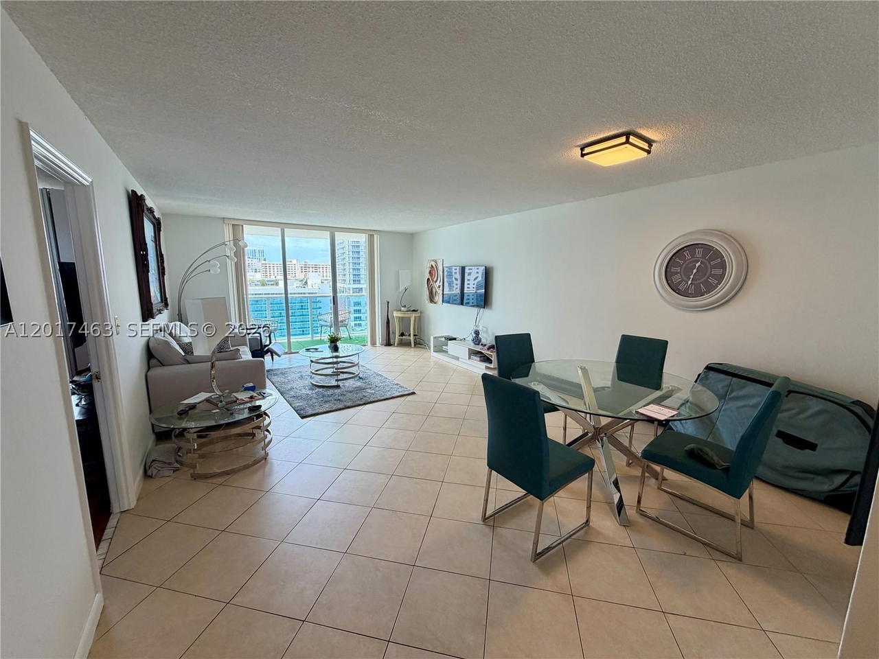 Real estate property located at 3800 Ocean Dr #1208, Broward, Hallmark Of Hollywood Con, Hollywood, FL