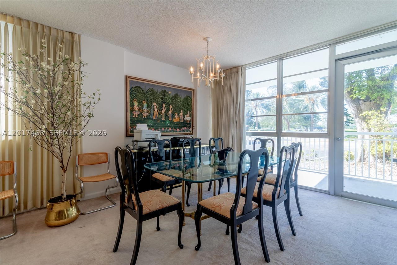 Real estate property located at 301 174th St L12, Miami-dade, Winston Towers 500 Condo, Sunny Isles Beach, FL