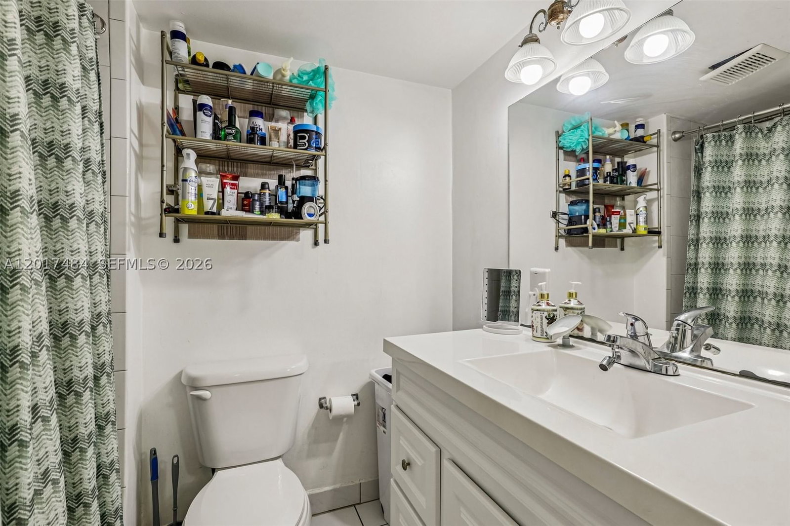 Real estate property located at 4520 79th Ave #2D, Miami-dade, Doral Gardens Condo, Doral, FL