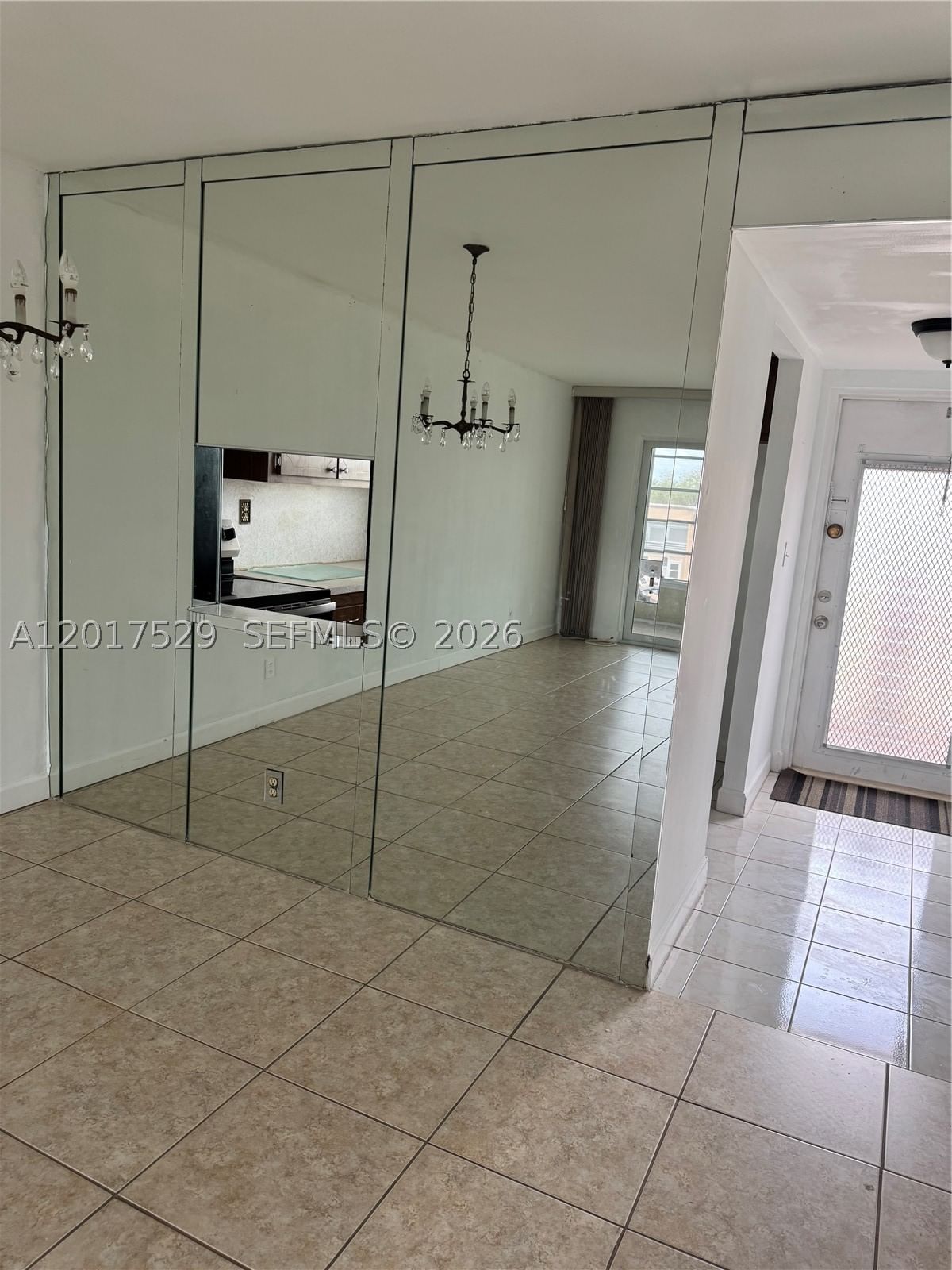 Real estate property located at 9041 Sunrise Lakes Blvd #303, Broward, Sunrise Lakes 90 Condo, Sunrise, FL