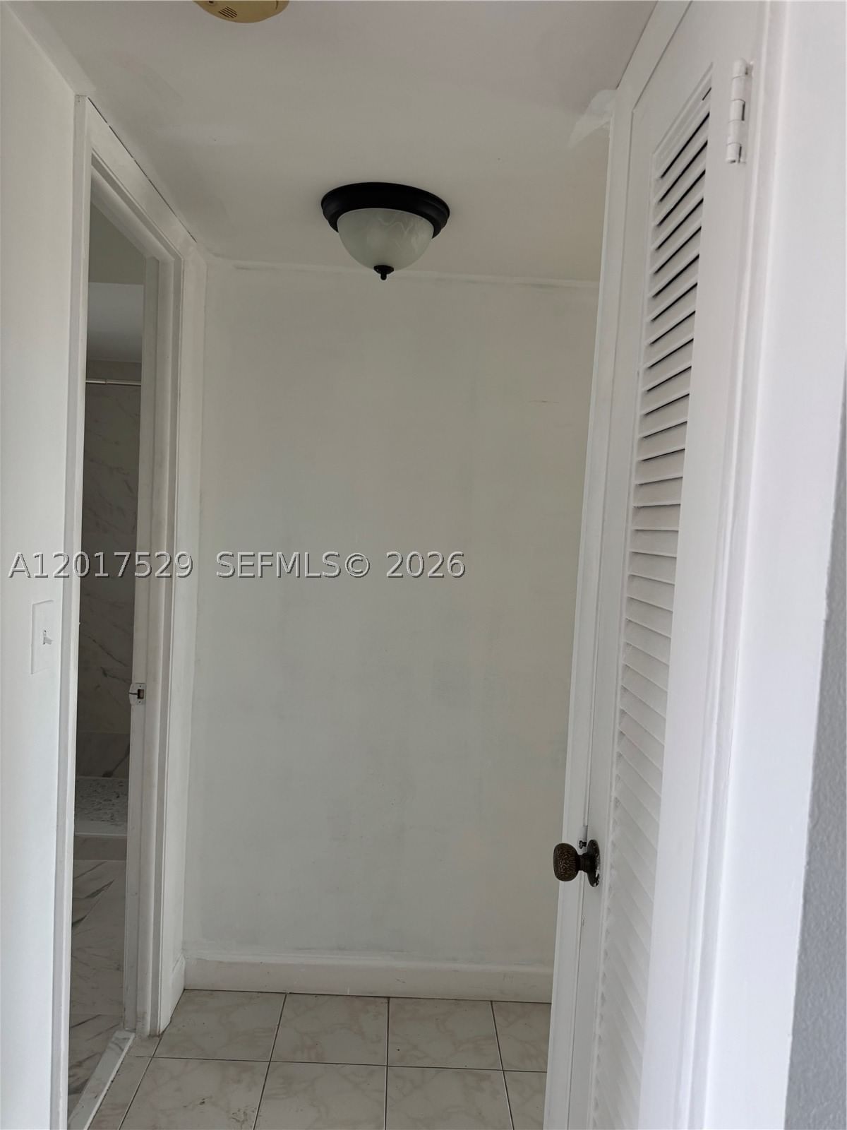 Real estate property located at 9041 Sunrise Lakes Blvd #303, Broward, Sunrise Lakes 90 Condo, Sunrise, FL