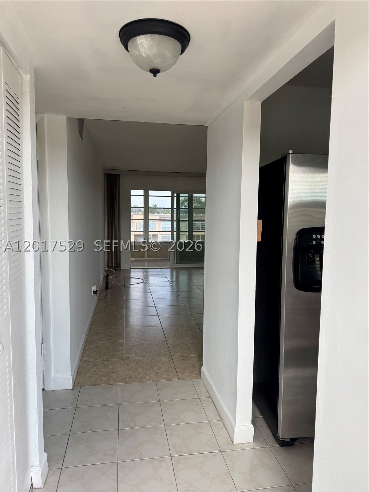 Real estate property located at 9041 Sunrise Lakes Blvd #303, Broward, Sunrise Lakes 90 Condo, Sunrise, FL