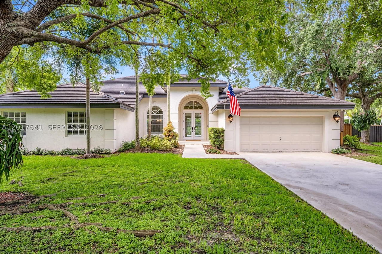 Real estate property located at 7944 187 ST, Miami-dade, Cutler Country Groves, Cutler Bay, FL
