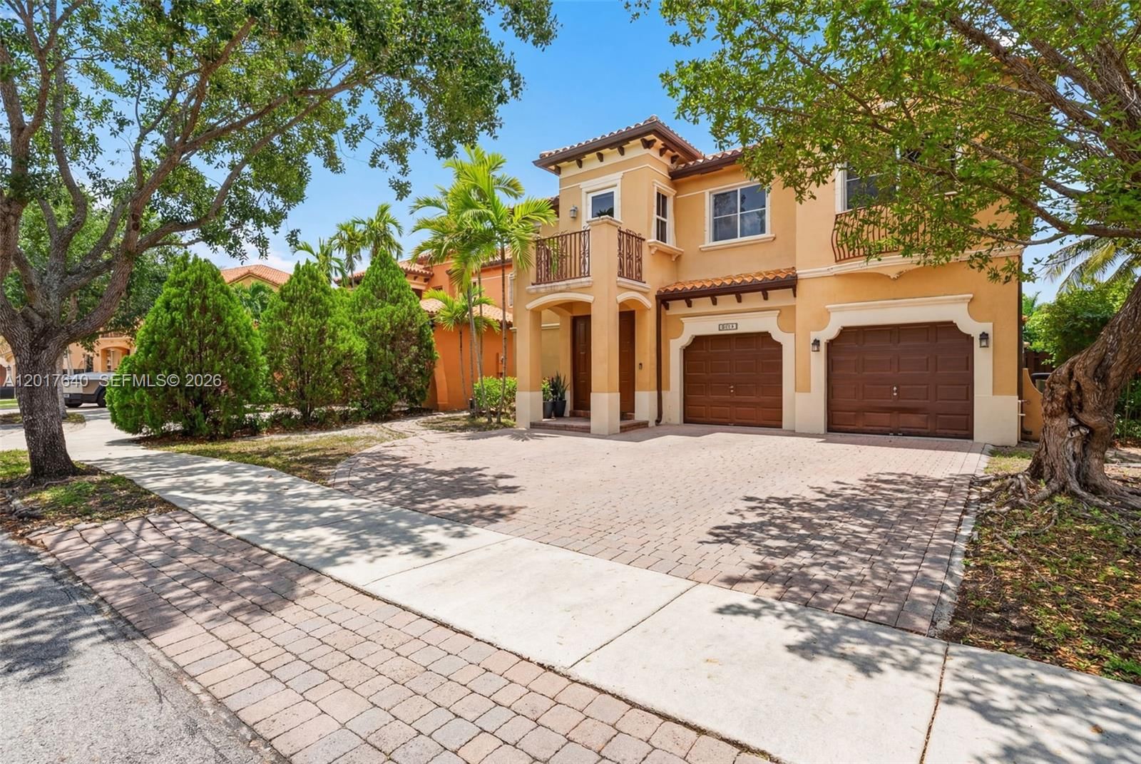 Real estate property located at 2631 153rd Path, Miami-dade, Egret Lakes Estates Sec 3, Miami, FL