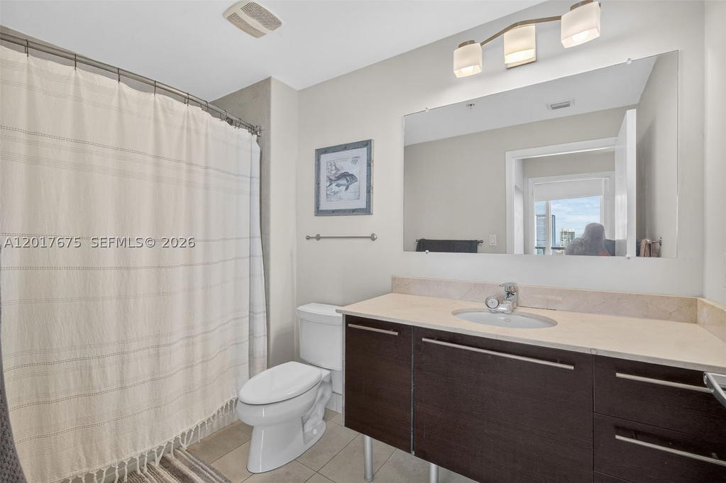 Real estate property located at 1900 Bayshore Dr #4606, Miami-dade, Quantum On The Bay Condo, Miami, FL