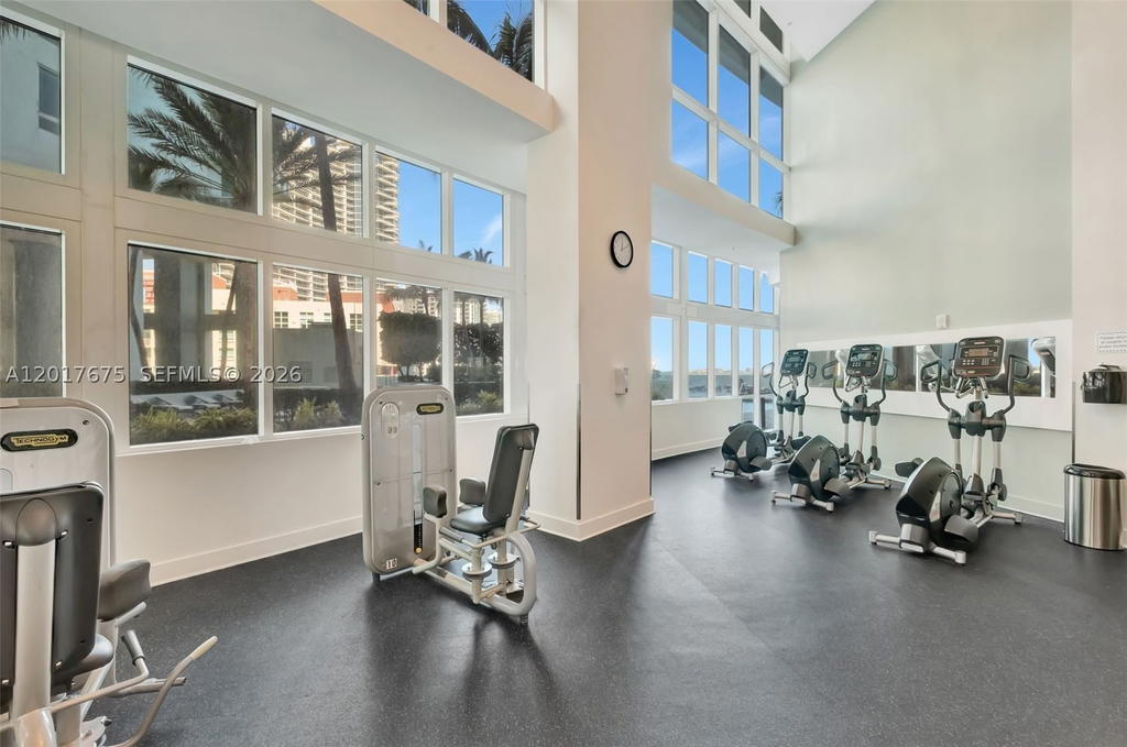 Real estate property located at 1900 Bayshore Dr #4606, Miami-dade, Quantum On The Bay Condo, Miami, FL