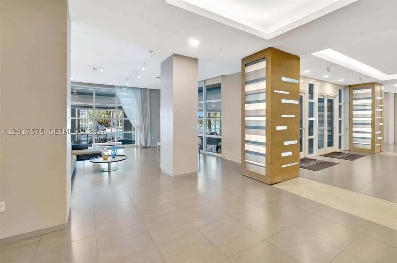 Real estate property located at 1900 Bayshore Dr #4606, Miami-dade, Quantum On The Bay Condo, Miami, FL