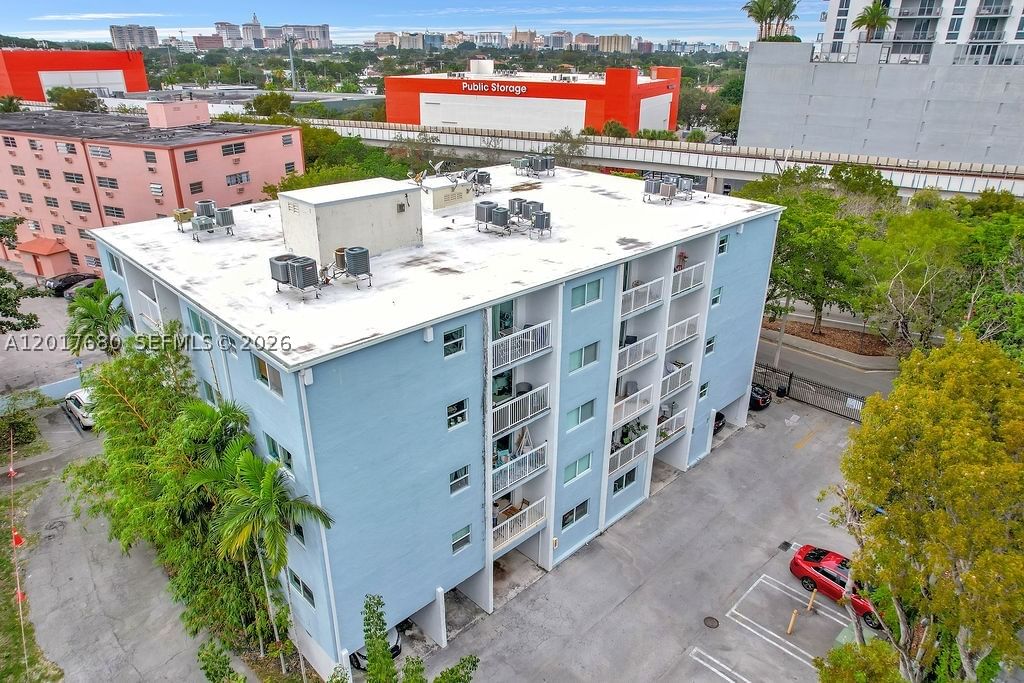 Real estate property located at 2920 28th Ter #207, Miami-dade, Groves Edge Condo, Miami, FL