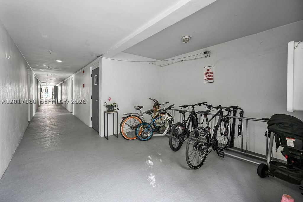 Real estate property located at 2920 28th Ter #207, Miami-dade, Groves Edge Condo, Miami, FL