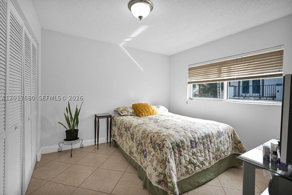 Real estate property located at 2920 28th Ter #207, Miami-dade, Groves Edge Condo, Miami, FL
