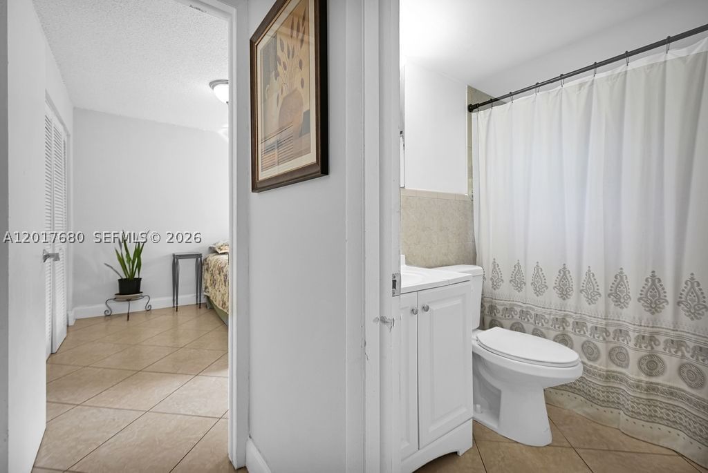 Real estate property located at 2920 28th Ter #207, Miami-dade, Groves Edge Condo, Miami, FL
