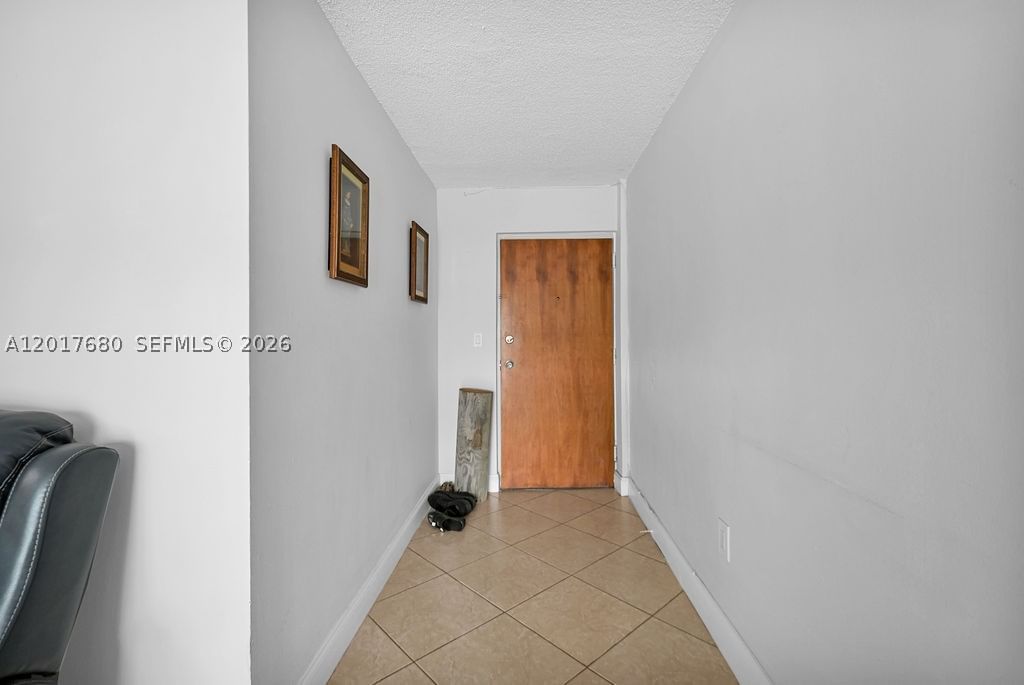 Real estate property located at 2920 28th Ter #207, Miami-dade, Groves Edge Condo, Miami, FL