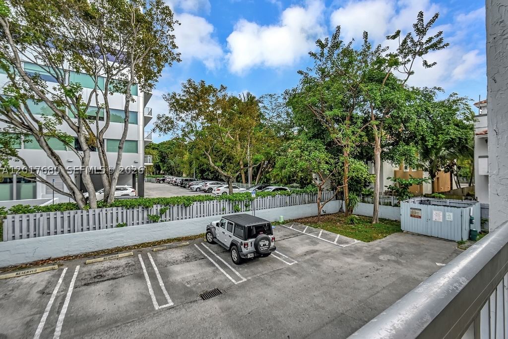 Real estate property located at 2920 28th Ter #207, Miami-dade, Groves Edge Condo, Miami, FL