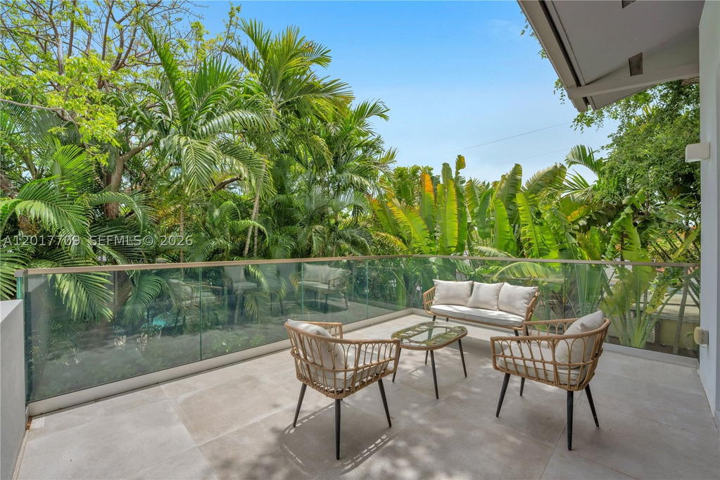 Real estate property located at 10 Samana Dr, Miami-dade, Bay Heights, Miami, FL