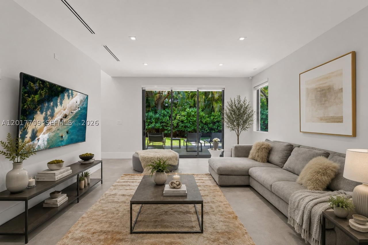 Real estate property located at 10 Samana Dr, Miami-dade, Bay Heights, Miami, FL