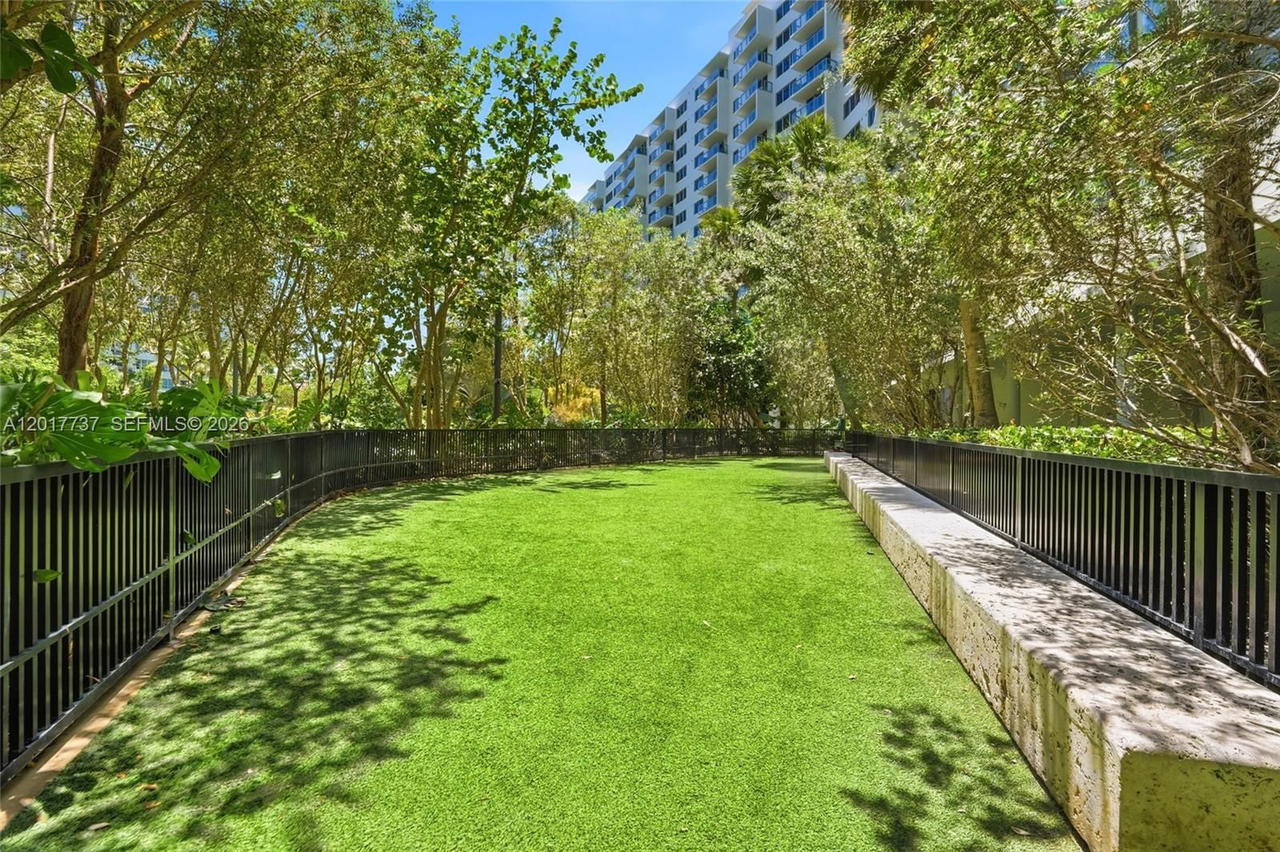 Real estate property located at 1500 Bay Rd #666S, Miami-dade, Flamingo South Beach I Co, Miami Beach, FL