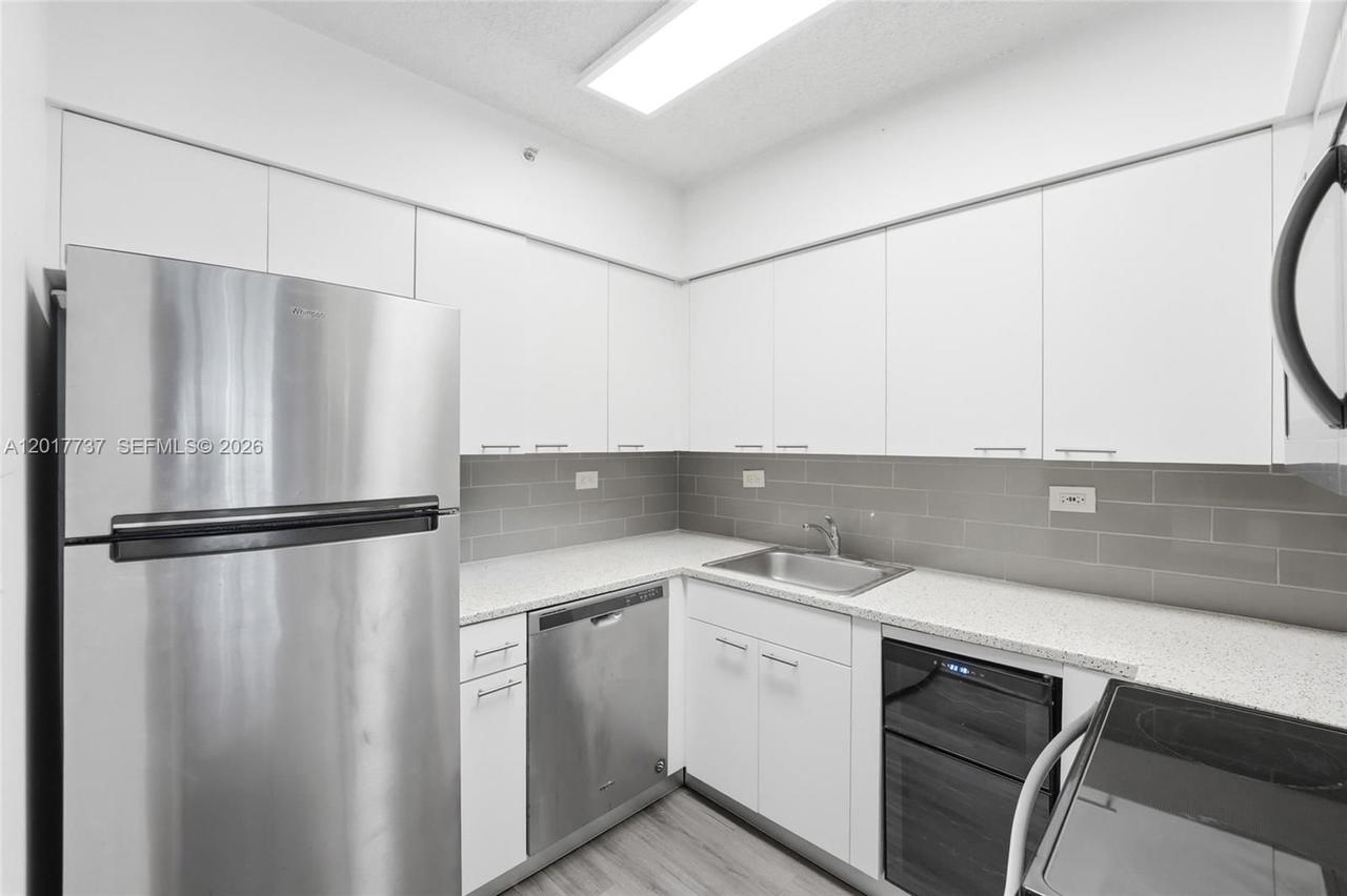 Real estate property located at 1500 Bay Rd #666S, Miami-dade, Flamingo South Beach I Co, Miami Beach, FL