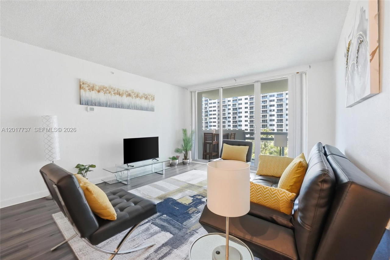 Real estate property located at 1500 Bay Rd #666S, Miami-dade, Flamingo South Beach I Co, Miami Beach, FL
