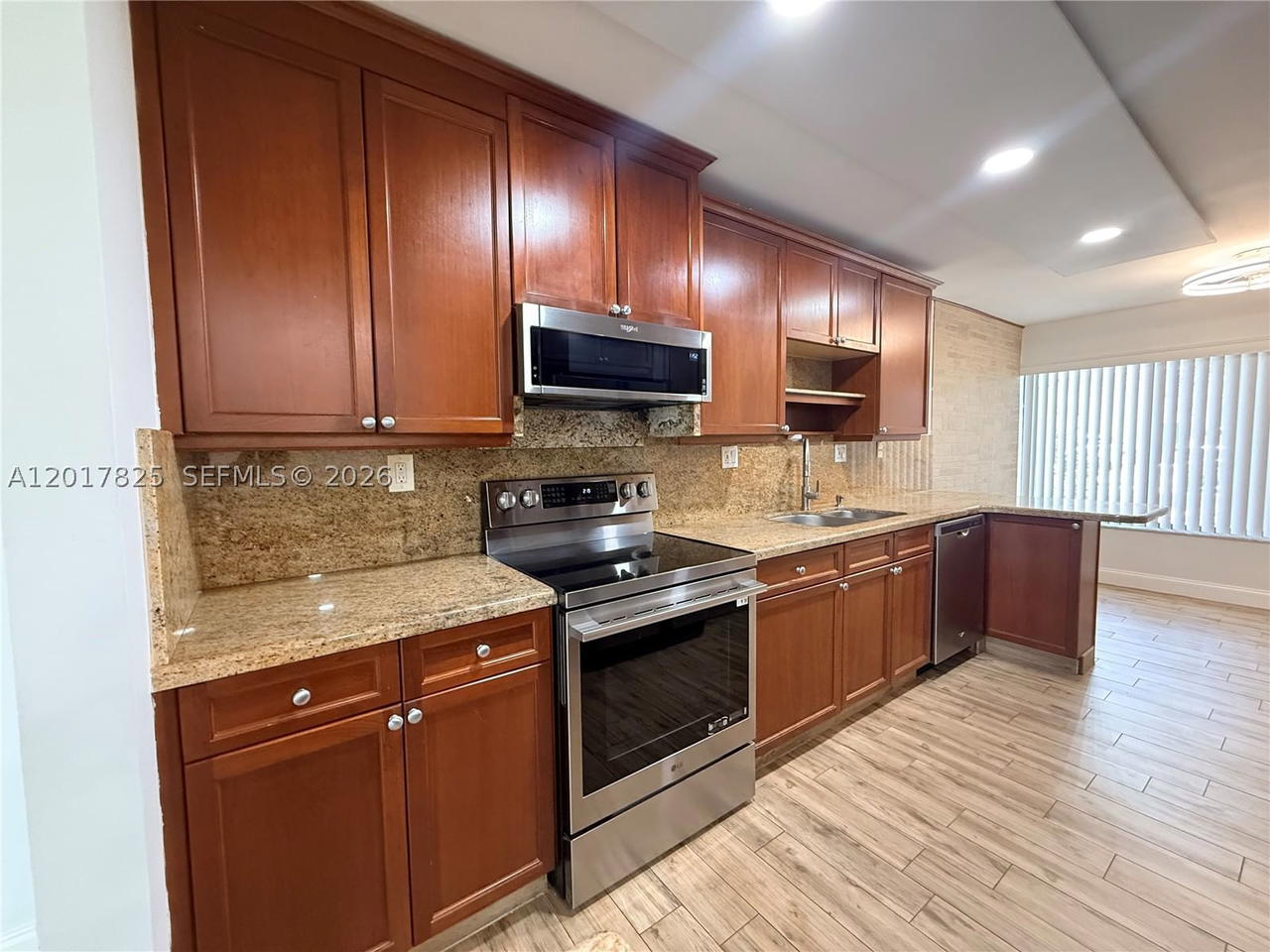 Real estate property located at 9717 New River Canal Rd. #406, Broward, Trellises 4a Condo, Plantation, FL