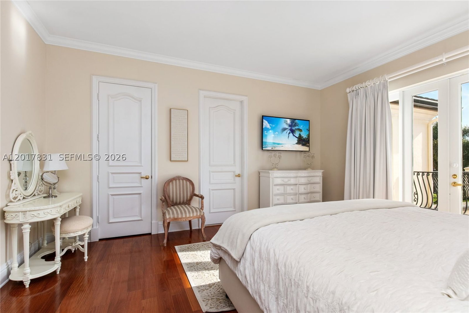 Real estate property located at 2951 Lake Ridge Ln, Broward, Estates Of Swan Lake, Weston, FL
