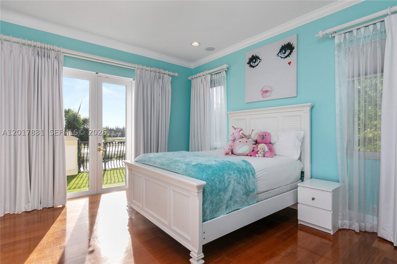 Real estate property located at 2951 Lake Ridge Ln, Broward, Estates Of Swan Lake, Weston, FL
