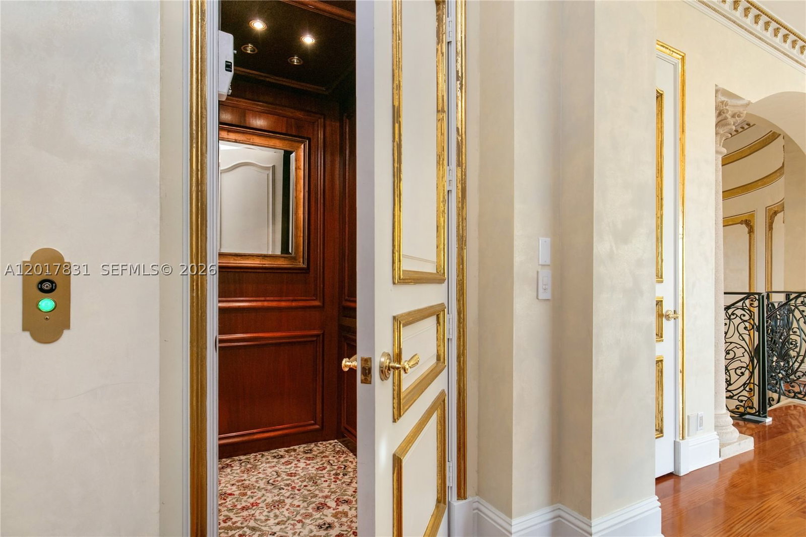 Real estate property located at 2951 Lake Ridge Ln, Broward, Estates Of Swan Lake, Weston, FL