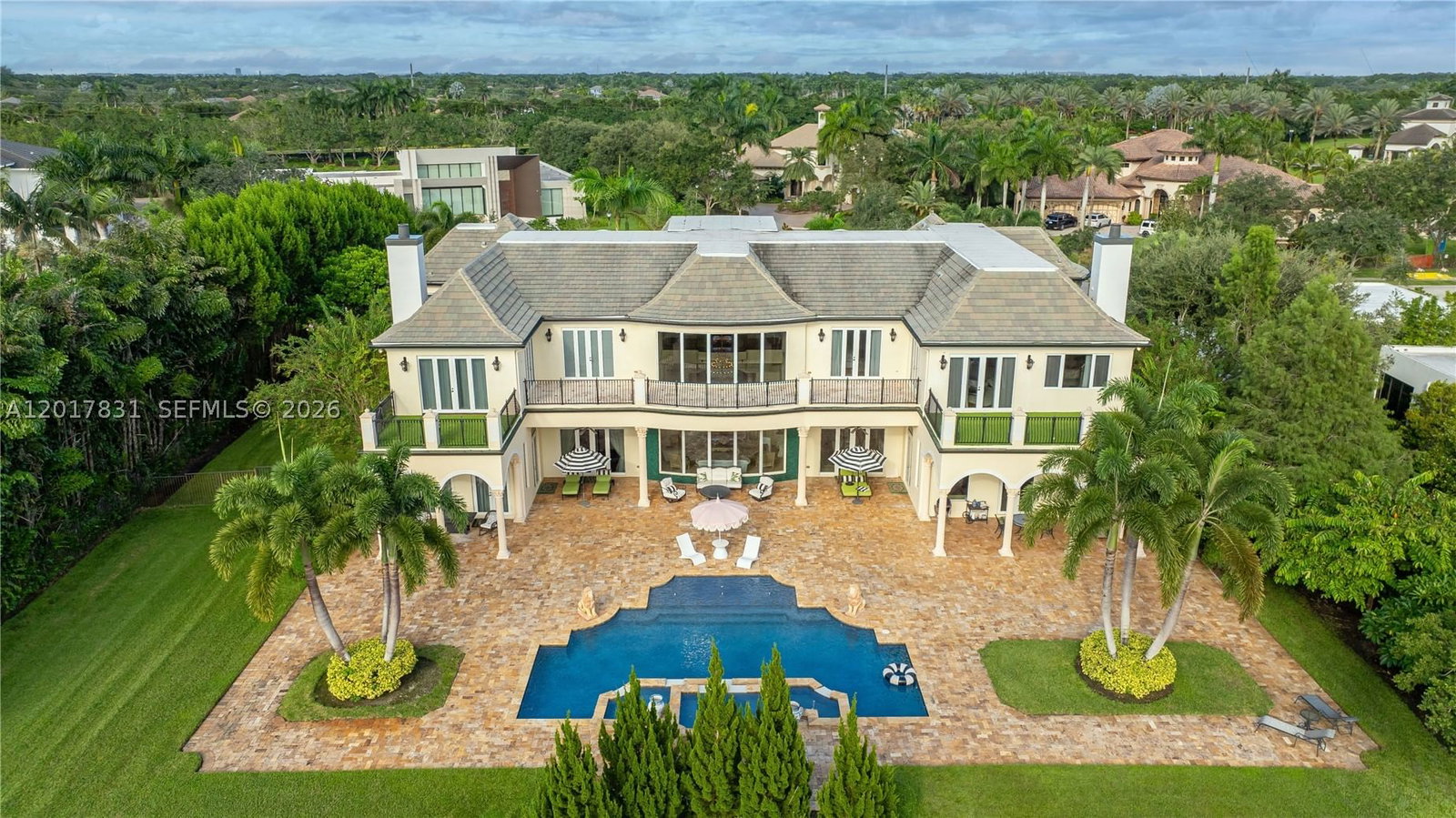 Real estate property located at 2951 Lake Ridge Ln, Broward, Estates Of Swan Lake, Weston, FL